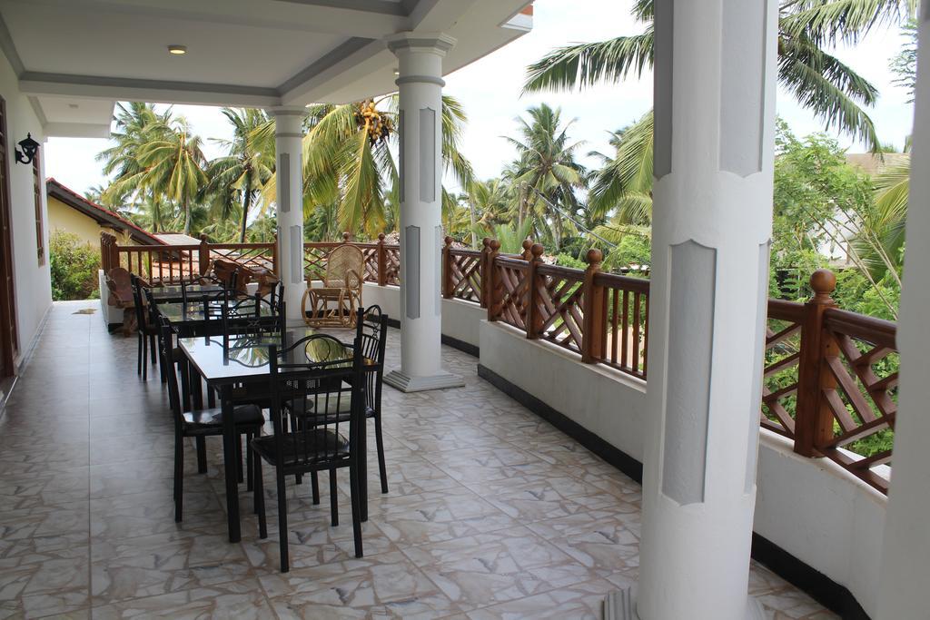 Lion Palace Weligama Exterior foto