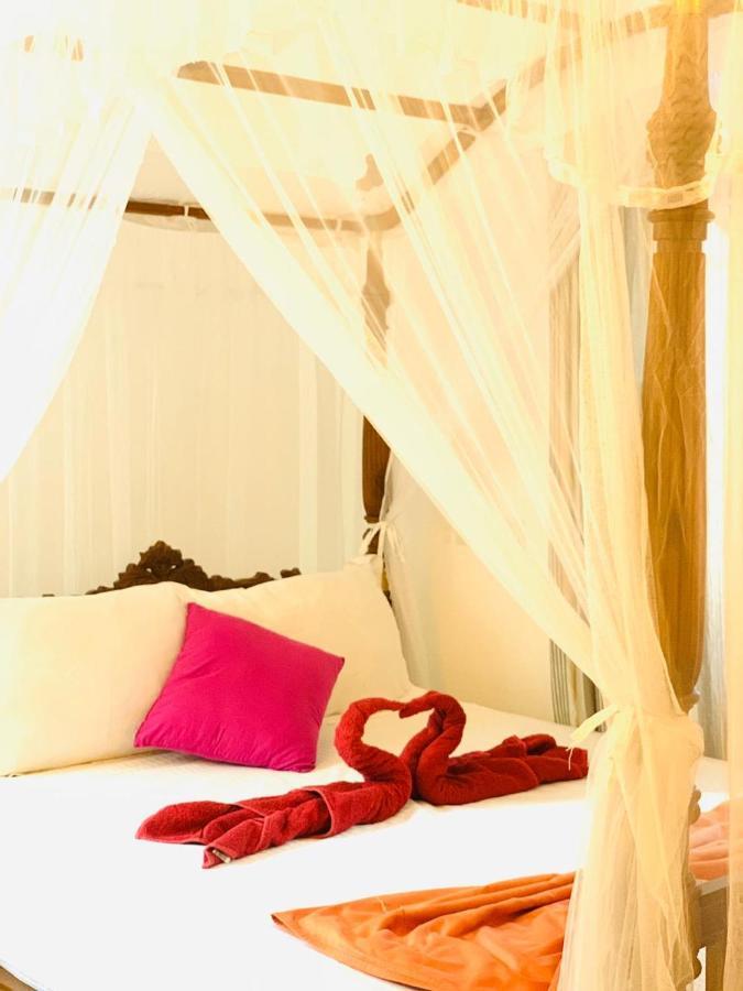 Lion Palace Weligama Exterior foto